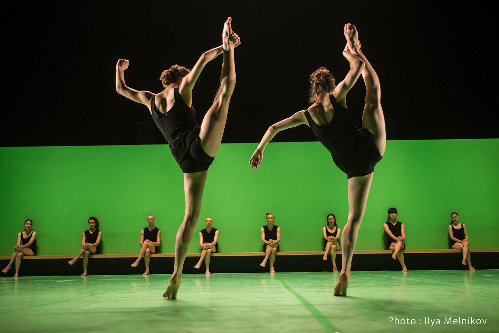 バットシェバ舞踊団 オハッド ナハリン Hora 自主事業 愛知県芸術劇場